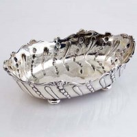 Lot 293 - Silver dish.
