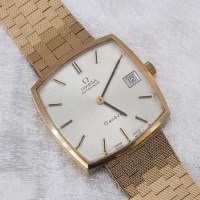 Lot 432 - 9ct gold Omega Automatic man's wristwatch, 1975